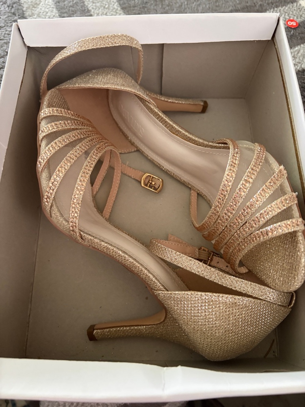 David's Bridal Rose Gold Glitter Strappy High Heel Sandals
Prom shoes never worn